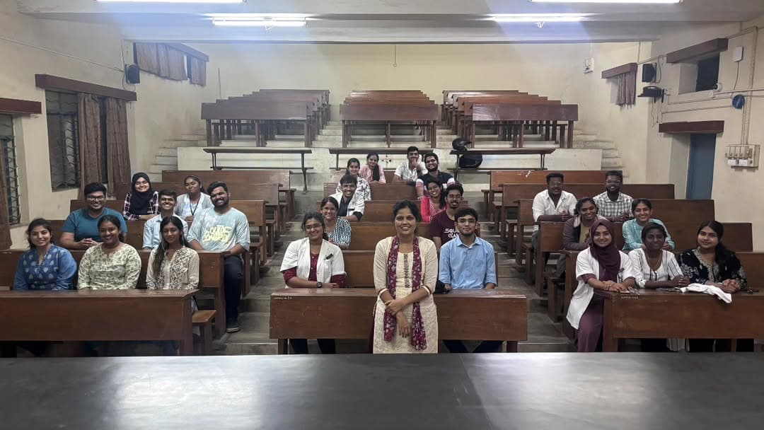 Student volunteers in a meeting